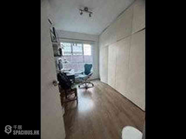 Pok Fu Lam - Regent Palisades Block 2 05