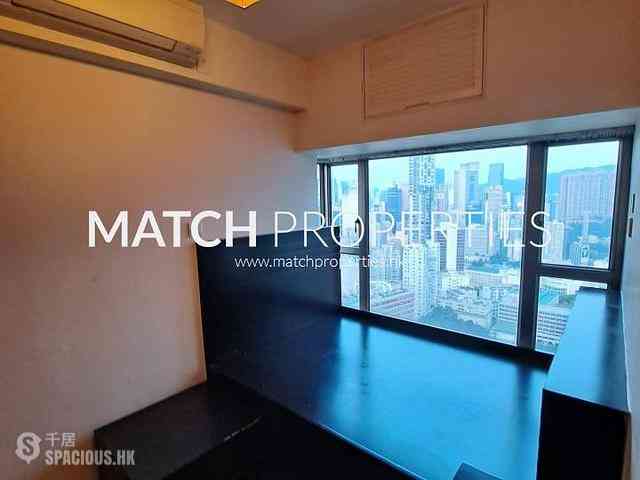 Wan Chai - The Zenith 05