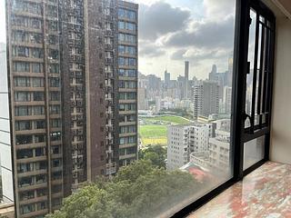 Happy Valley - The Broadville 02