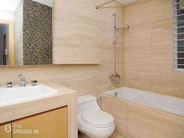 Chung Hom Kok - Pinewaver Villas 05
