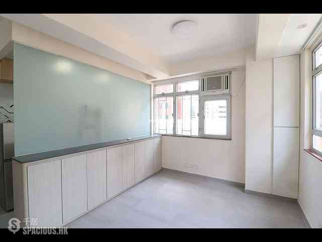 Wan Chai - Everwin Mansion 03