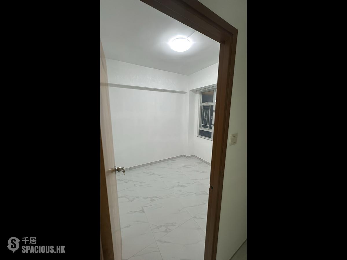 Wan Chai - Wing Fai Mansion 01
