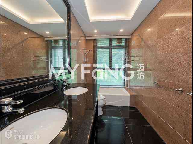 Mid Levels Central - The Harbourview 07