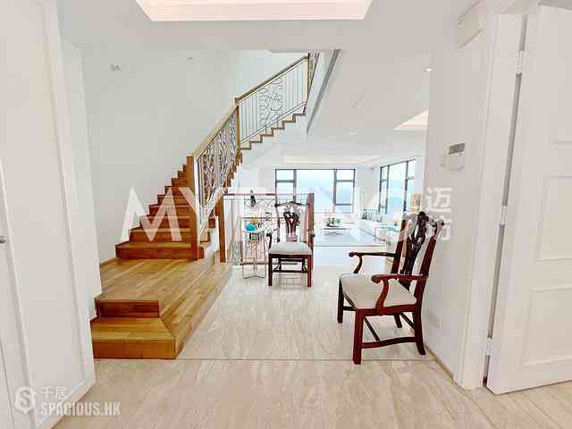 The Peak - Kellett House 02