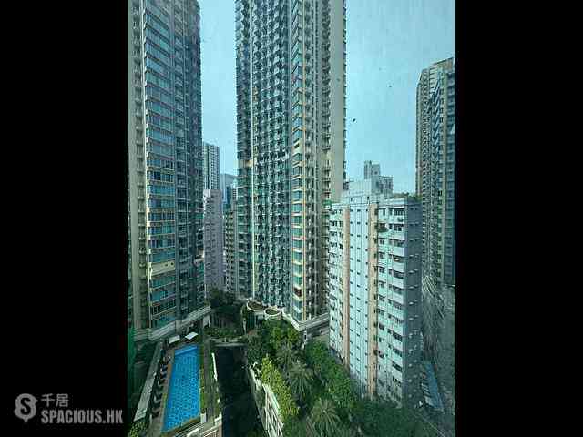 Wan Chai - The Avenue Phase 2 Block 2 01
