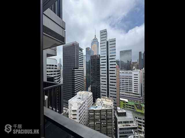 Wan Chai - L' Wanchai 02