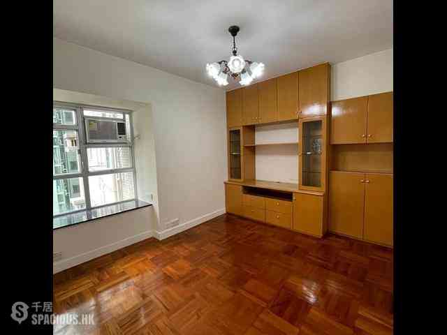Wan Chai - Manrich Court 03