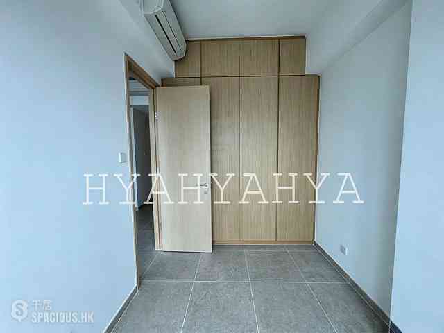 Sai Ying Pun - No.8 Hing Hon Road (Resiglow-Bonham) 05