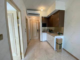 Sai Ying Pun - 63, Pokfulam Amber House (Tower 1) 02