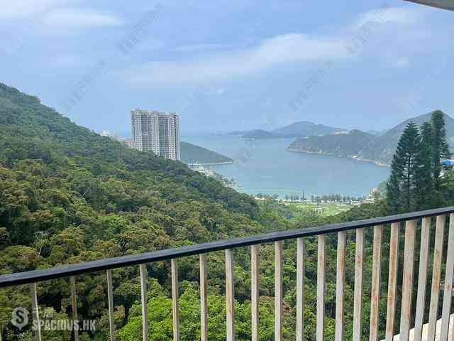 Repulse Bay - Sea Cliff Mansions 01