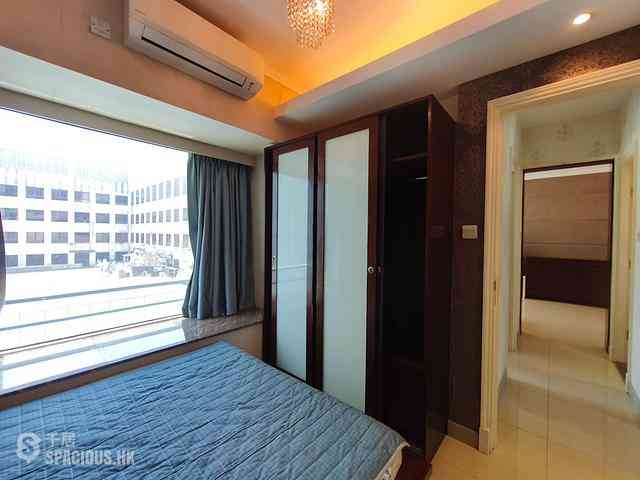 Tsim Sha Tsui - The Victoria Towers 13