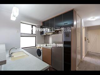 Discovery Bay - Discovery Bay Phase 5 Greenvale Village Greenburg Court (Block 2) 2 02
