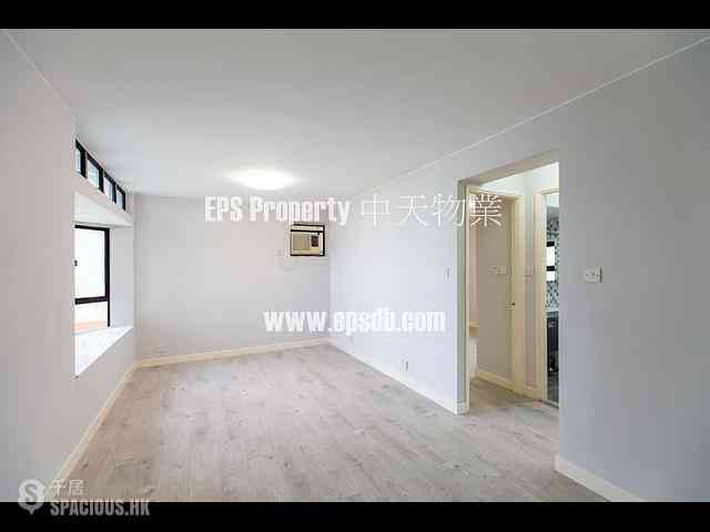 Discovery Bay - Discovery Bay Phase 5 Greenvale Village Greenburg Court (Block 2) 2 04