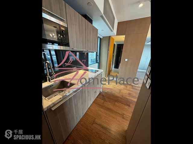 Mid Levels Central - Gramercy 04