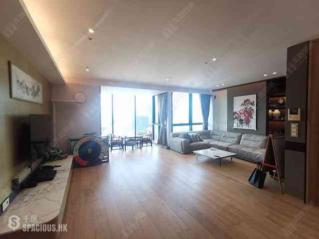 Mid Levels Central - The Mayfair 01