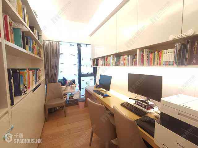 Mid Levels Central - The Mayfair 15