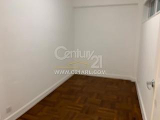 Mid Levels Central - Kam Yuen Mansion 10