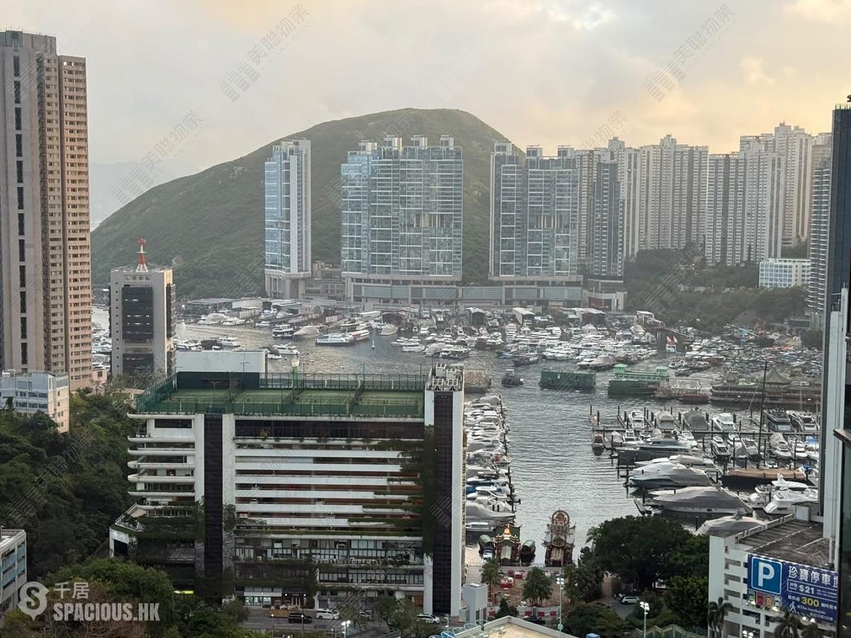 黃竹坑 - 港岛南岸3B期 Blue Coast 01