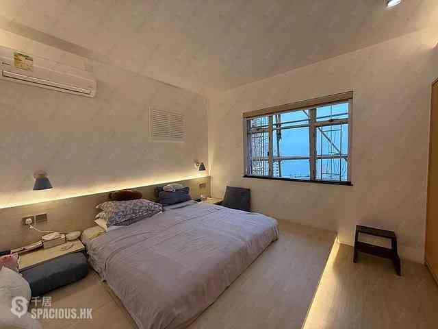 Pok Fu Lam - Baguio Villa Block 25 05
