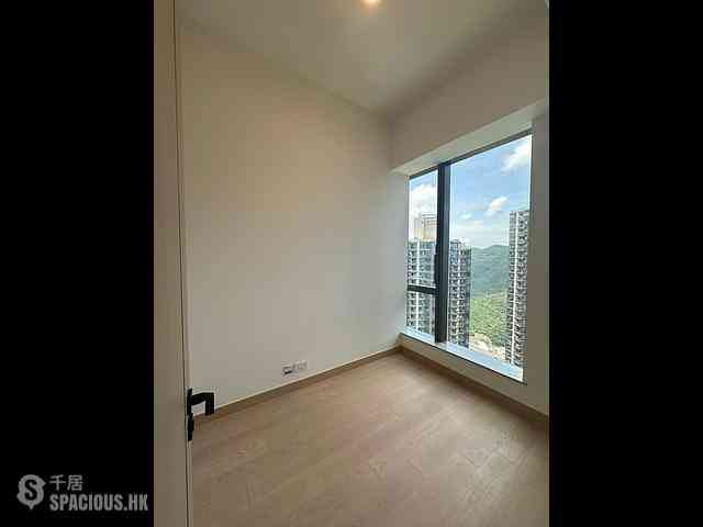 Lohas Park - Lohas Park Phase 12C Grand Seasons Tower 1B 04