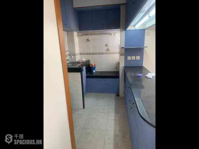 Sai Wan Ho - Ellen Building 02