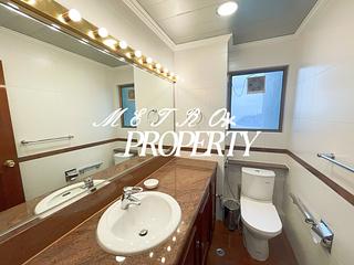 Repulse Bay - Pine Crest 08