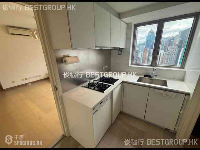 Soho - Centrepoint 08