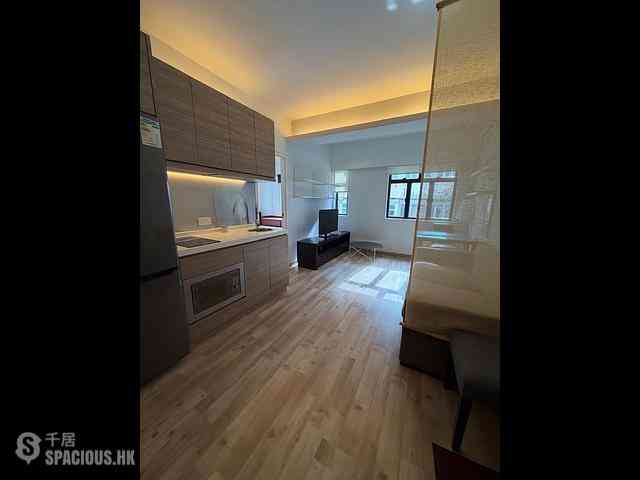 Quarry Bay - Dragon View House 03