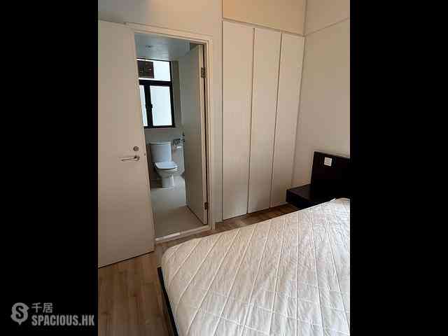 Quarry Bay - Dragon View House 04