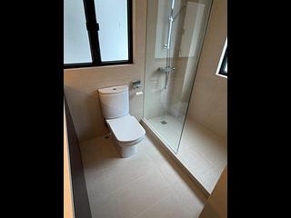 Quarry Bay - Dragon View House 07