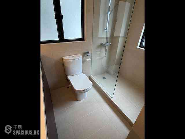 Quarry Bay - Dragon View House 07