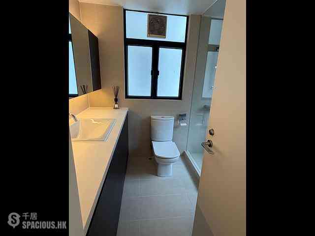 Quarry Bay - Dragon View House 08