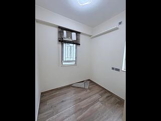 Kennedy Town - Smithfield Court 03