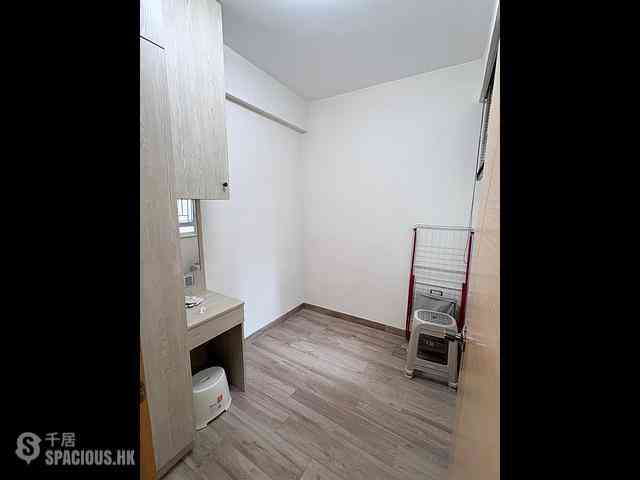 Kennedy Town - Smithfield Court 04