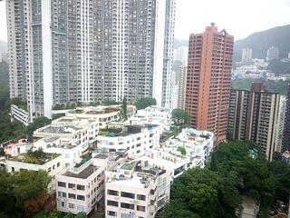 Happy Valley - Caroline Garden 03