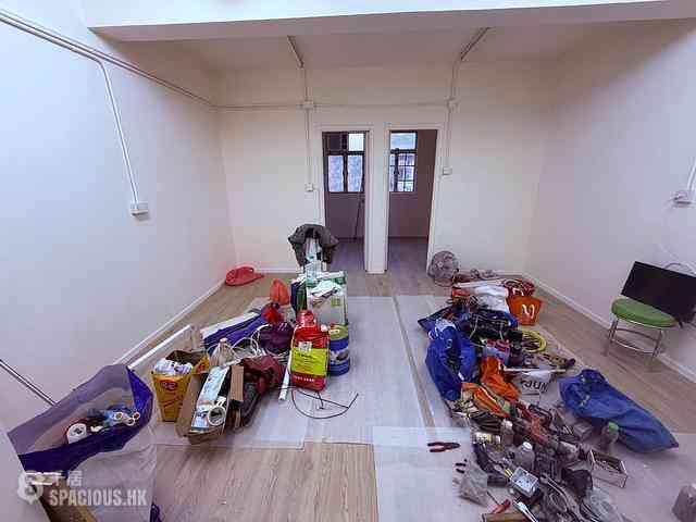 Mong Kok - 1067, Canton Road 02