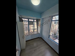 Sai Ying Pun - Kam Kwan Building 03