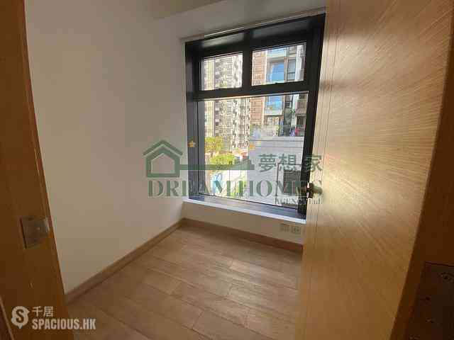 Sai Ying Pun - High Park 99 04