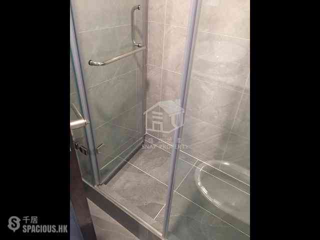 Mid Levels Central - Tycoon Court 08