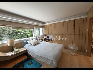Clear Water Bay - Villa Sandoz 06