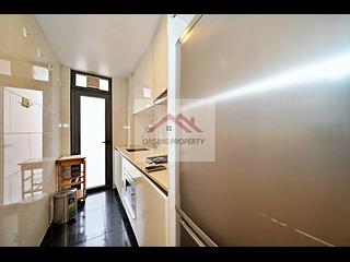 Tai Hang - Warrenwoods 04