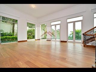 Repulse Bay - 110, Repulse Bay Road 02