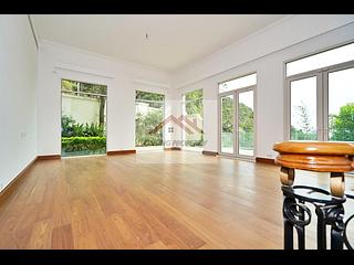 Repulse Bay - 110, Repulse Bay Road 04