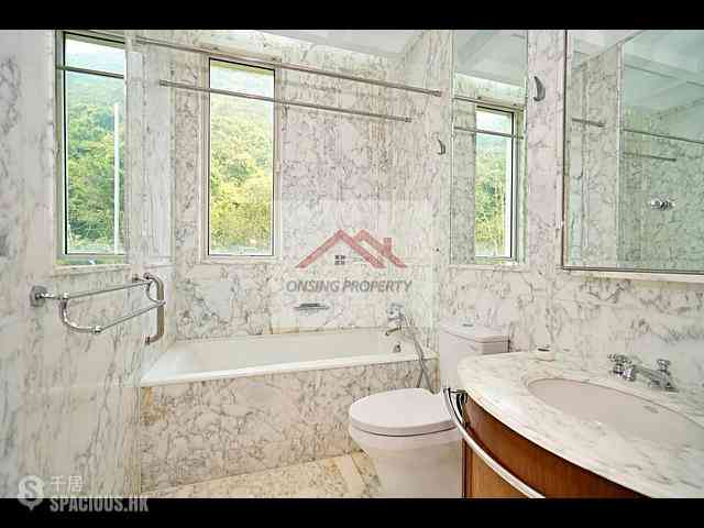 Repulse Bay - 110, Repulse Bay Road 15