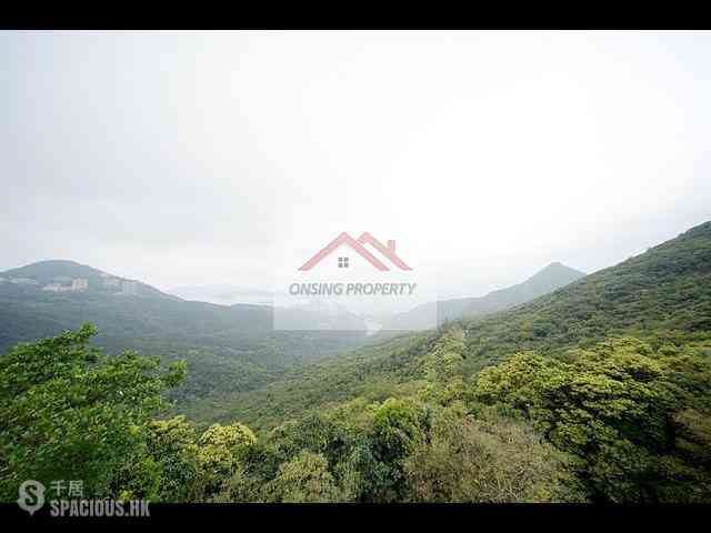 The Peak - Mount Austin Estate 06