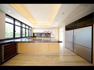 The Peak - 21, Coombe Road 11