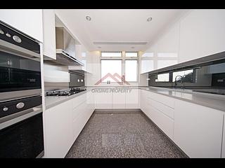 The Peak - Interocean Court 06