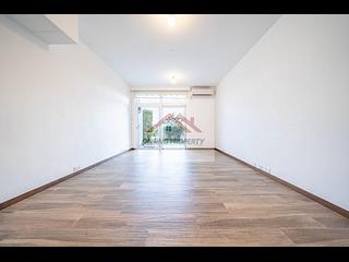 Chung Hom Kok - 30, Cape Road 02