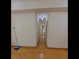 Sheung Wan - Queen's Terrace Block 2 02