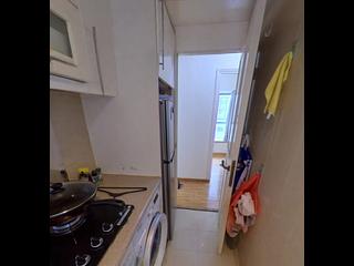 Sheung Wan - Queen's Terrace Block 2 06